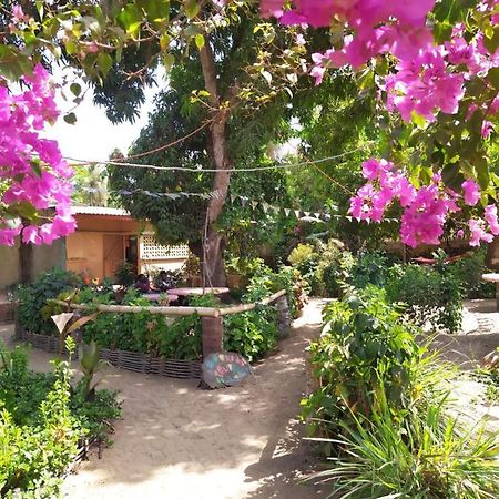 Gasthaus Centre Touristique Et Culturel Casamance Diakene Ouolof Exterior foto